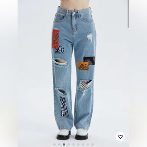 Baggy patched high waisted jeans